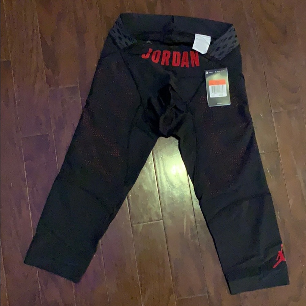 3/4 cut Jordan athletic compression tights
